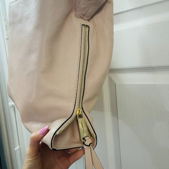 Michael Kors Devon Large Leather Hobo Shoulder Bag Tote original price $398 pink - Picture 12 of 16